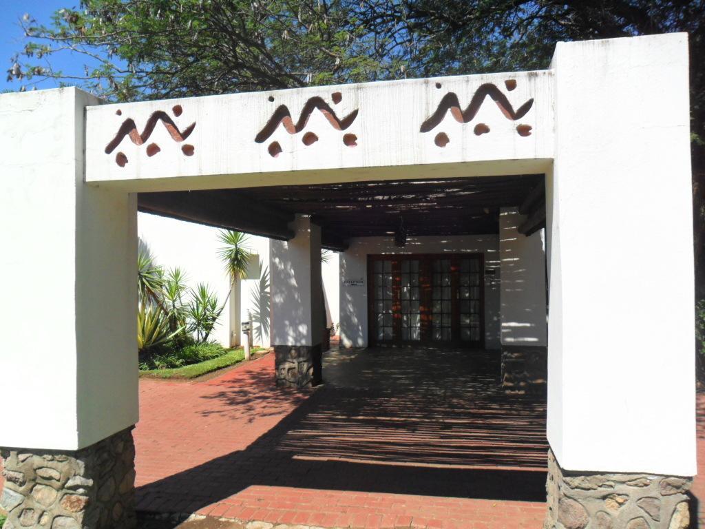 The Beverly Hills Guest Lodge Phalaborwa Bagian luar foto